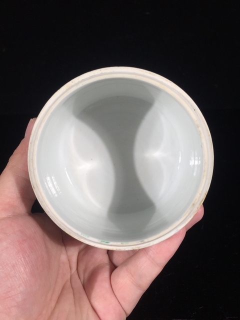 古玩陶瓷咸豐通景廣彩煙罐拍賣,當前價格1850元
