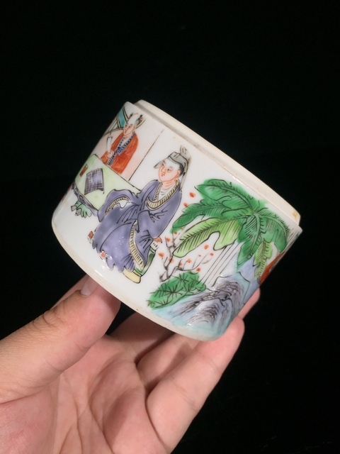 古玩陶瓷咸豐通景廣彩煙罐拍賣,當前價格1850元