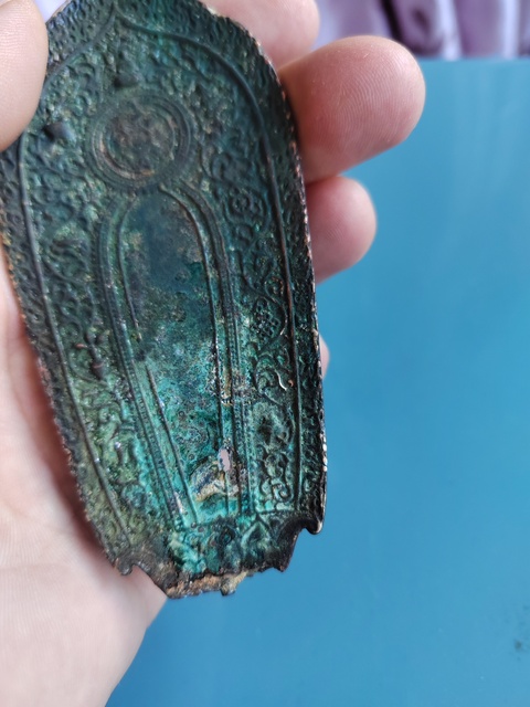 古玩雜項(xiàng)明代銅佛背光拍賣,當(dāng)前價(jià)格1666元