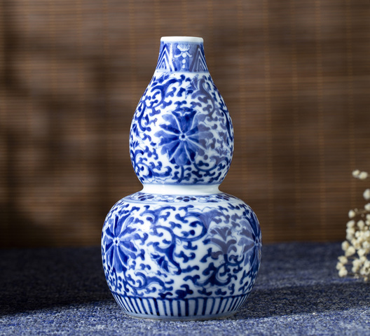 古玩陶瓷清光緒·青花纏枝蓮紋葫蘆瓶拍賣,當前價格956元