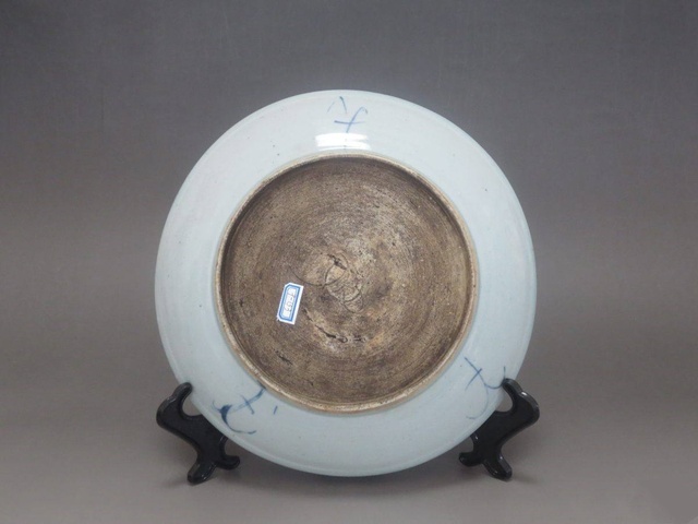 古玩陶瓷青花釉里紅喜上眉梢盤拍賣，當前價格1899元