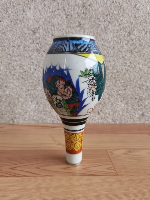 古玩陶瓷錐把瓶拍賣(mài)，當(dāng)前價(jià)格228元