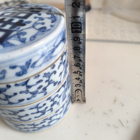 古玩陶瓷青花淡描花卉紋喜字節(jié)盒拍賣(mài)，當(dāng)前價(jià)格3600元
