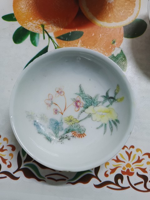古玩陶瓷粉彩虞美人花卉紋碟拍賣,當前價格2000元