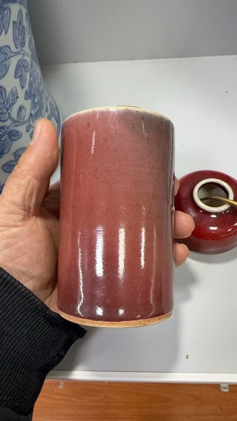 古玩陶瓷清霽紅筆筒拍賣,當前價格16000元