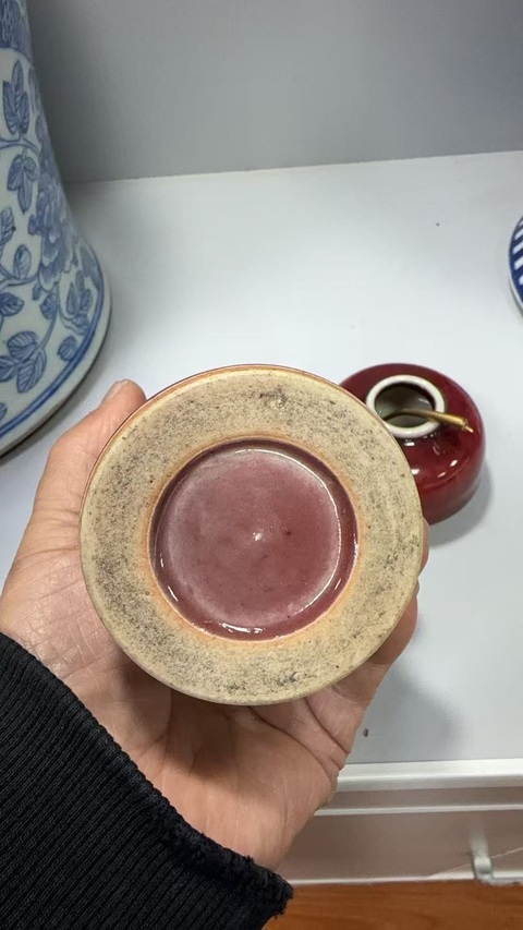 古玩陶瓷清霽紅筆筒拍賣,當前價格16000元