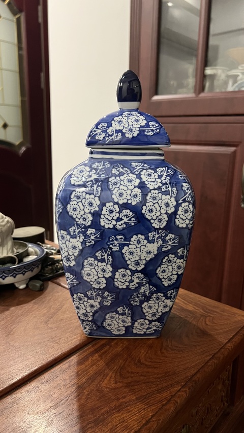 古玩陶瓷青花留白梅紋青花蓋罐拍賣，當前價格377元