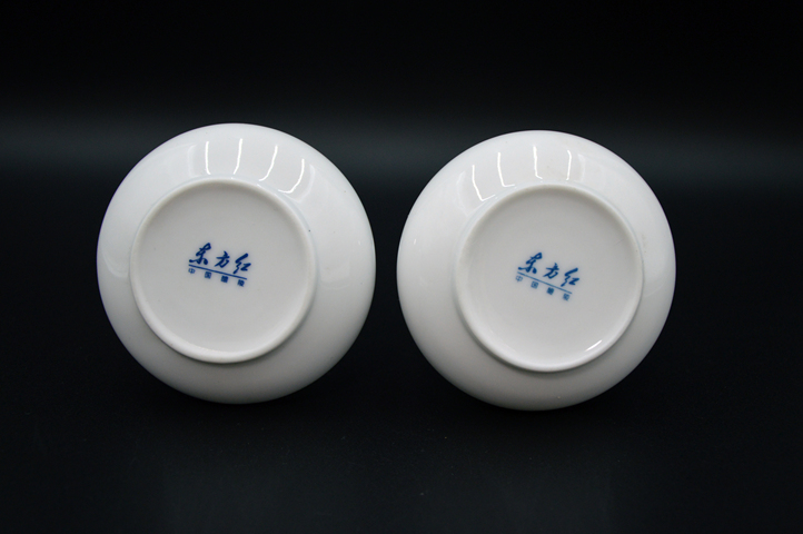 古玩陶瓷【醴陵瓷】彩繪花卉紋長頸瓶拍賣，當(dāng)前價格100元