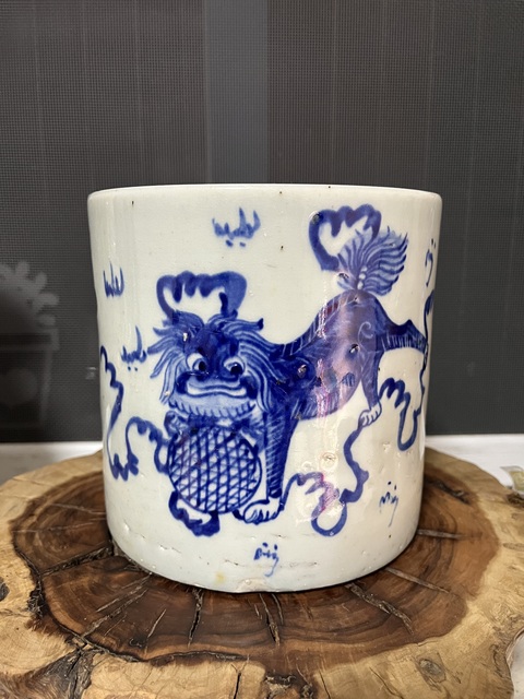 古玩陶瓷青花獅子筆筒改件拍賣，當前價格199元