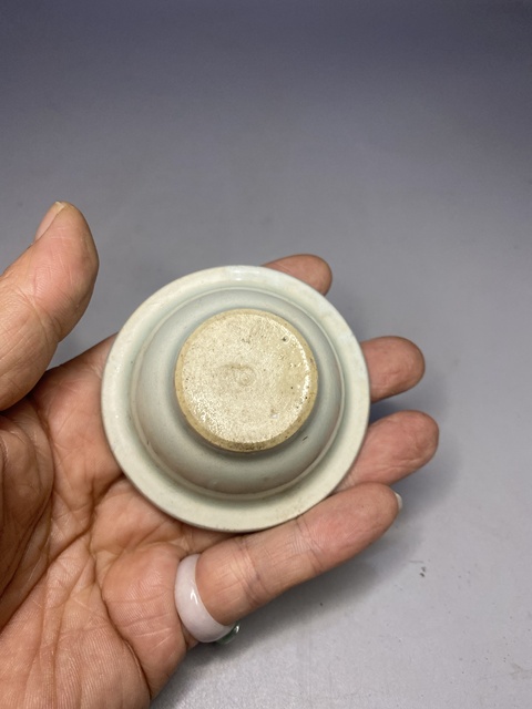 古玩陶瓷天青釉小琴爐拍賣，當(dāng)前價(jià)格800元