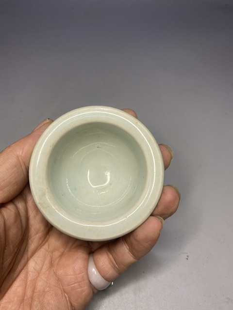 古玩陶瓷天青釉小琴爐拍賣，當(dāng)前價(jià)格800元