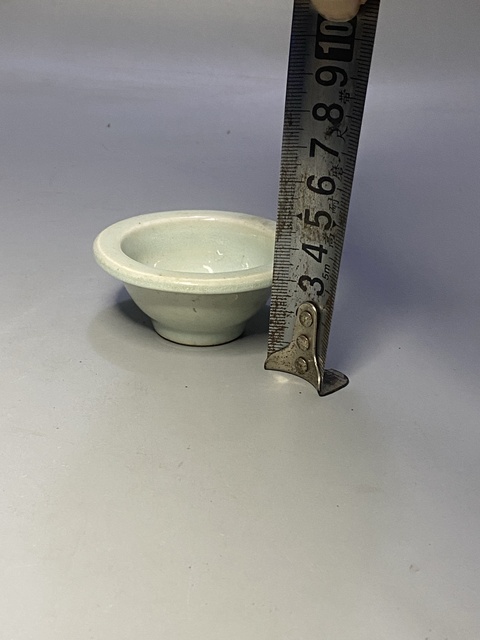 古玩陶瓷天青釉小琴爐拍賣，當(dāng)前價(jià)格800元