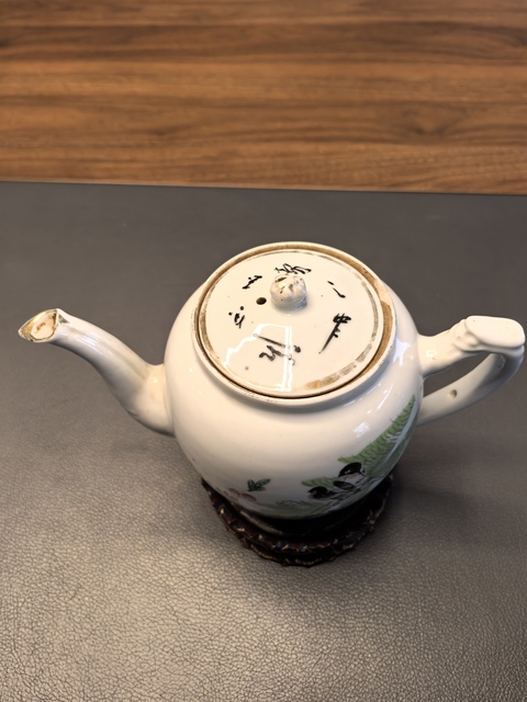 古玩陶瓷名家李順興粉彩花鳥詩文茶壺拍賣，當前價格450元