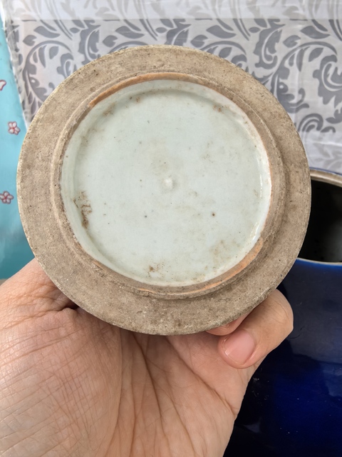 古玩陶瓷清中期霽藍釉冬瓜罐拍賣,當前價格8888元