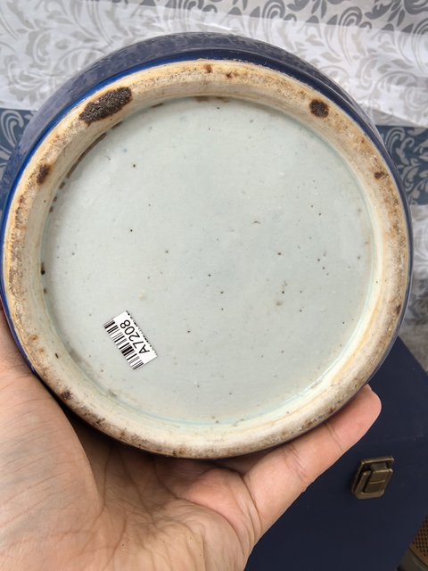 古玩陶瓷清中期霽藍釉冬瓜罐拍賣,當前價格8888元