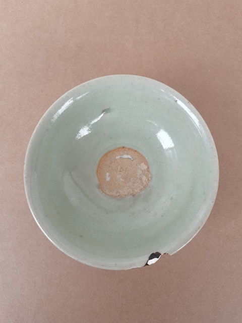 古玩陶瓷龍泉青瓷撇口碗拍賣,當(dāng)前價格0元