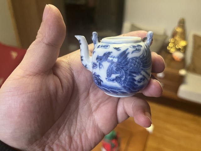 古玩陶瓷光緒青花龍鳳紋茶壺拍賣，當(dāng)前價格6888元