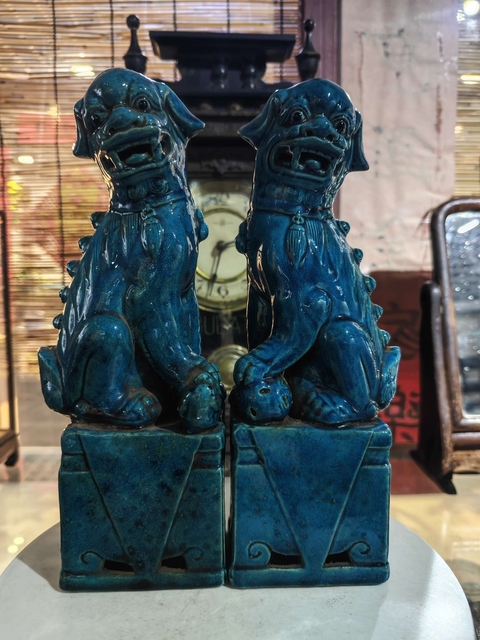 古玩陶瓷孔雀藍釉獅子擺件拍賣，當前價格1000元