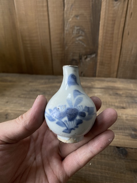 古玩陶瓷青花花卉紋截口瓶拍賣，當前價格268元