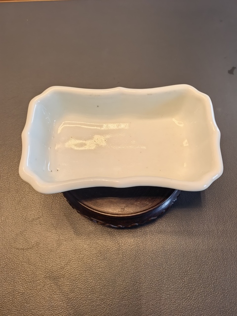 古玩陶瓷麗華瓷業公司粉彩花鳥紋水仙盆拍賣,當前價格1300元