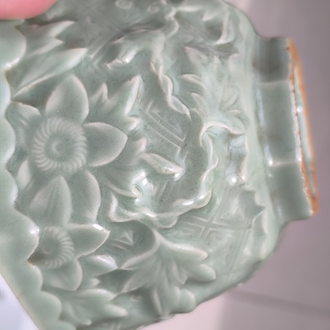 古玩陶瓷龍泉花卉紋八方杯拍賣，當(dāng)前價格860元