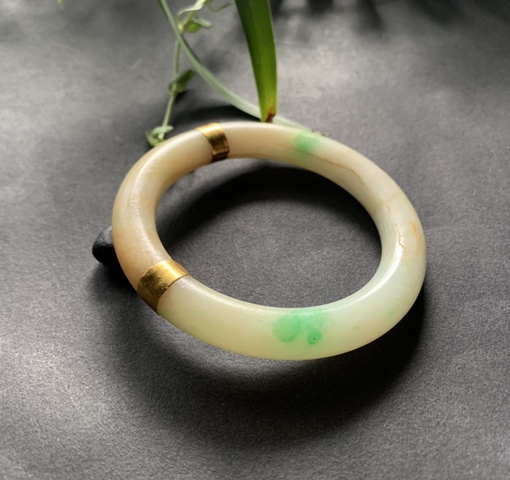 古玩玉器清代天然翡翠手鐲拍賣,當前價格15000元