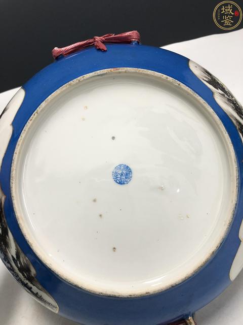 古玩陶瓷民國(guó)名家·藍(lán)地開窗墨彩山水紋蓋鍋拍賣,當(dāng)前價(jià)格3500元