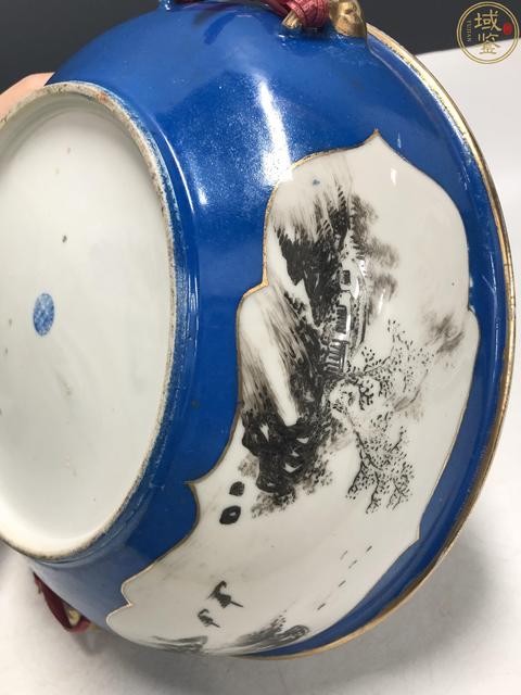 古玩陶瓷民國(guó)名家·藍(lán)地開窗墨彩山水紋蓋鍋拍賣,當(dāng)前價(jià)格3500元
