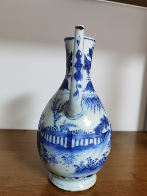 古玩陶瓷青花人物高仕圖紋壺拍賣,當(dāng)前價(jià)格38000元