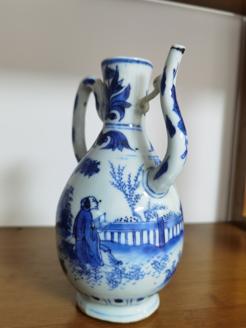 古玩陶瓷青花人物高仕圖紋壺拍賣,當(dāng)前價(jià)格38000元