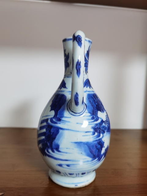 古玩陶瓷青花人物高仕圖紋壺拍賣,當(dāng)前價(jià)格38000元