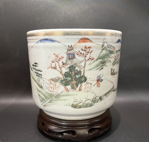 古玩陶瓷粉彩山水紋香爐拍賣,當前價格1800元