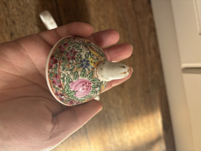 古玩陶瓷廣彩山水花鳥紋雙耳壺拍賣，當前價格399元