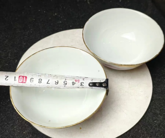 古玩陶瓷胭脂紅小碗拍賣，當前價格1800元