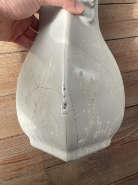 古玩陶瓷現(xiàn)代仿官釉瓶真品鑒賞圖
