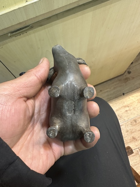 古玩雜項牛型水滴拍賣,當前價格2000元
