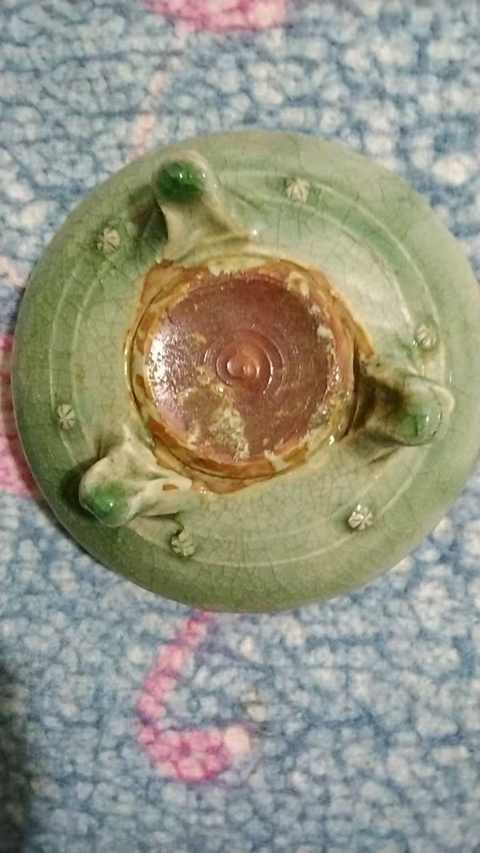 古玩陶瓷明代龍泉窯爐拍賣，當前價格3900元