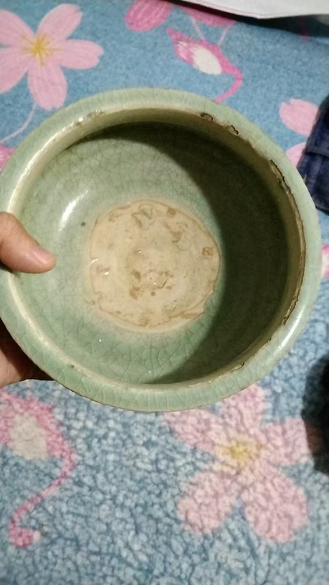 古玩陶瓷明代龍泉窯爐拍賣，當前價格3900元