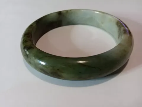 古玩玉器80年代天然翡翠手鐲拍賣，當前價格380元