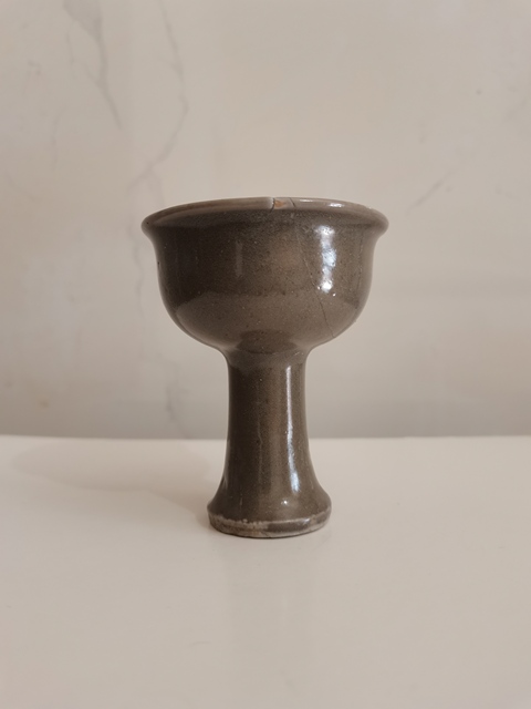 古玩陶瓷龍泉青瓷青灰釉高足杯拍賣,當前價格0元