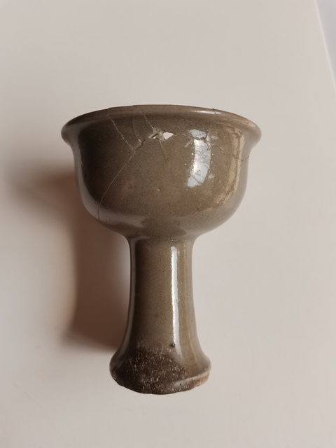 古玩陶瓷龍泉青瓷青灰釉高足杯拍賣,當前價格0元