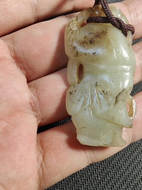 古玩玉器和田玉雕童子真品鑒賞圖