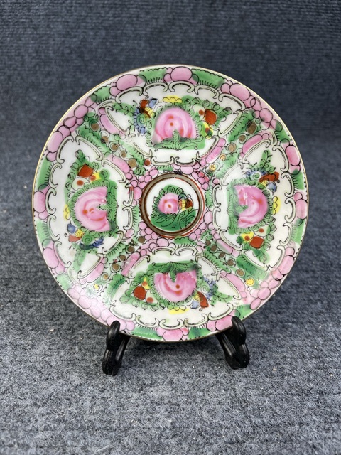 古玩陶瓷廣彩花卉紋盤拍賣,當前價格188元