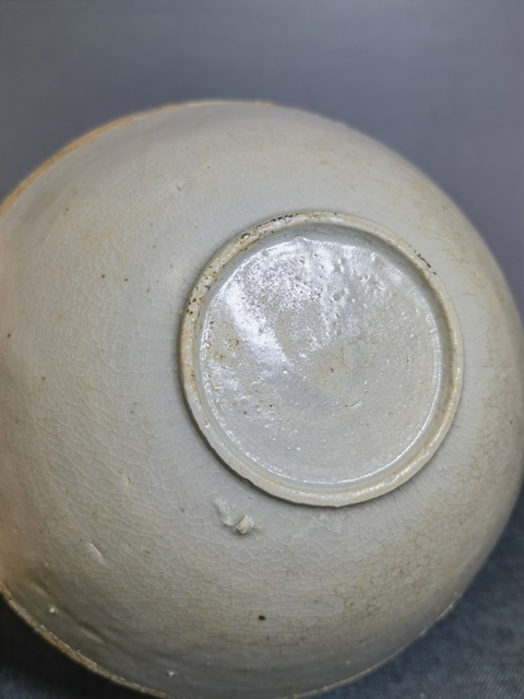 古玩陶瓷【精品】南宋青白釉花卉紋面包碗拍賣,當前價格0元