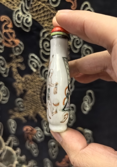 古玩陶瓷粉彩春宮鼻煙壺拍賣,當前價格8888元