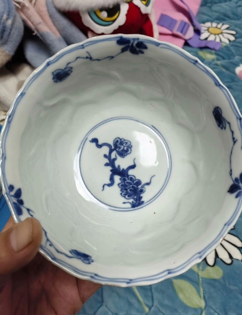 古玩陶瓷清康熙時期青花花卉壓印紋花口碗拍賣,當前價格2980元