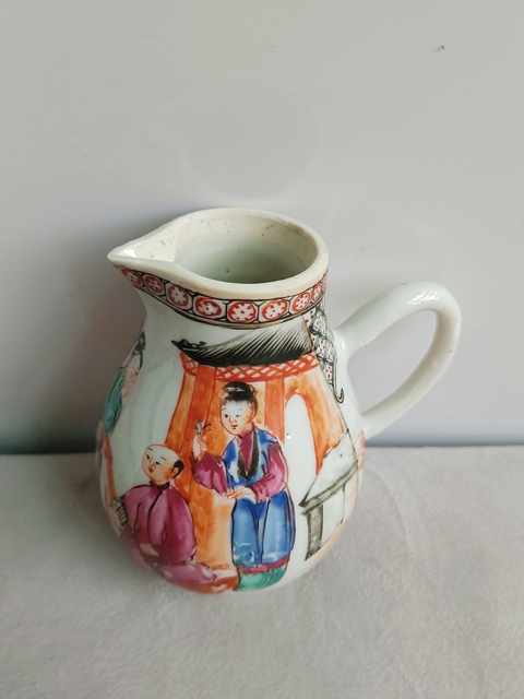 古玩陶瓷廣彩人物故事紋奶壺拍賣(mài)，當(dāng)前價(jià)格860元