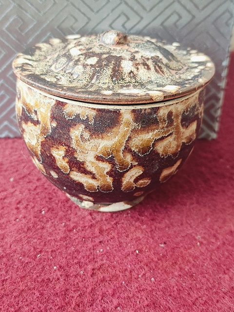 中国古玩／吉州窑／碗口19 cm 中国古玩／吉州窑／碗口19 cm