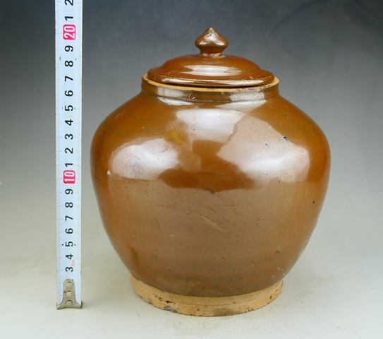 古玩陶瓷明代晚期耀州窯柿紅釉茶葉蓋罐拍賣,當前價格1888元