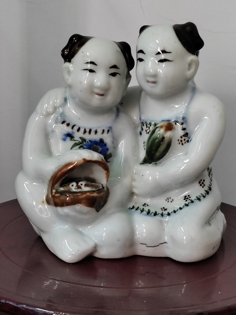 古玩陶瓷民國醴陵窯和合二仙人物造像拍賣,當前價格1800元